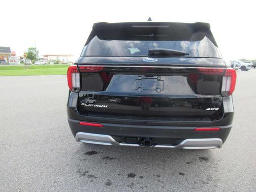 AGATE BLACK METALLIC 2026 Ford Explorer Platinum