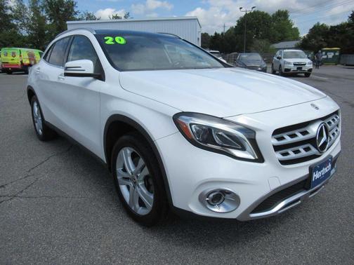 Polar White 2020 Mercedes-Benz GLA 250 4MATIC