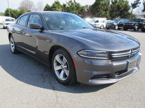 2015 Dodge Charger SE