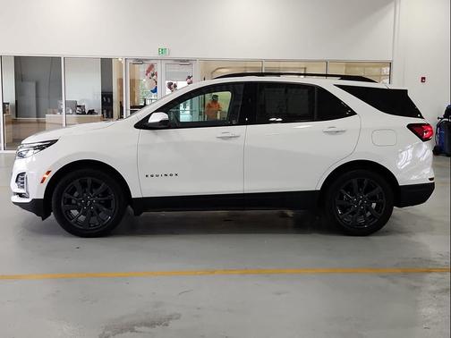 2022 Chevrolet Equinox FWD RS