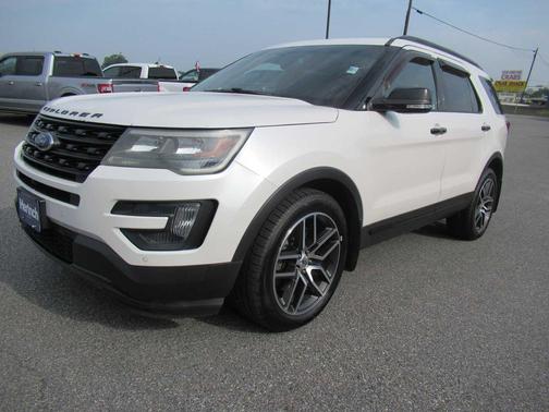 2016 Ford Explorer Sport