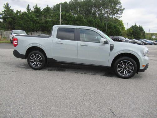 2023 Ford Maverick Lariat