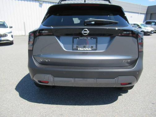 Gun Metallic 2026 Nissan Kicks SV