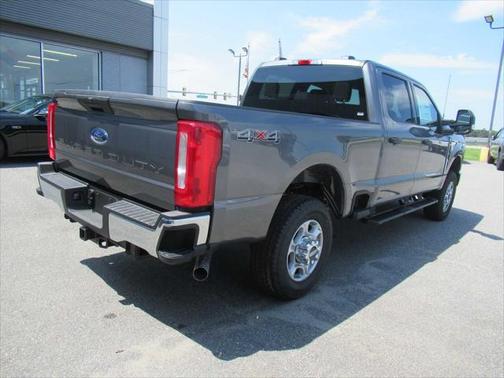 2025 Ford F-250 XLT