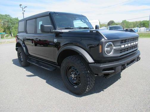 Shadow Black 2026 Ford Bronco Big Bend