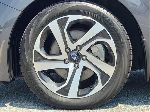 2022 Subaru Legacy Limited