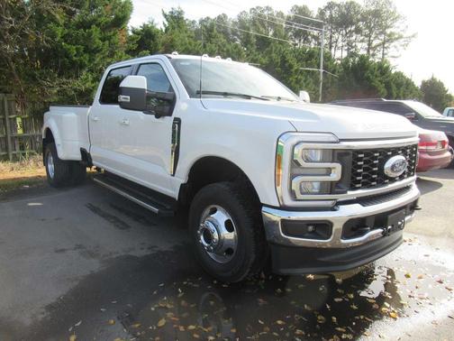 2023 Ford F-350 Lariat
