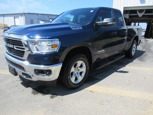 Patriot Blue Pearlcoat 2021 RAM 1500 Big Horn/Lone Star