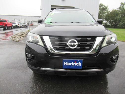2020 Nissan Pathfinder SL 4WD