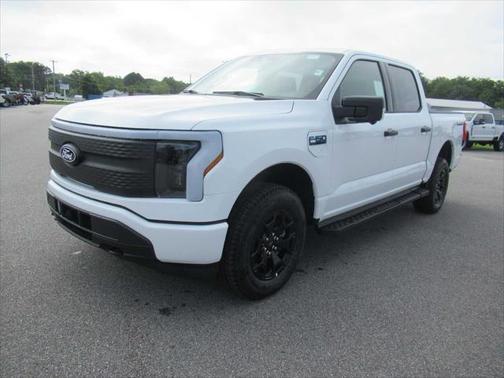 2025 Ford F-150 Lightning XLT