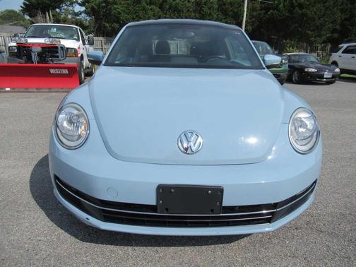 2013 Volkswagen Beetle 2.0L TDI