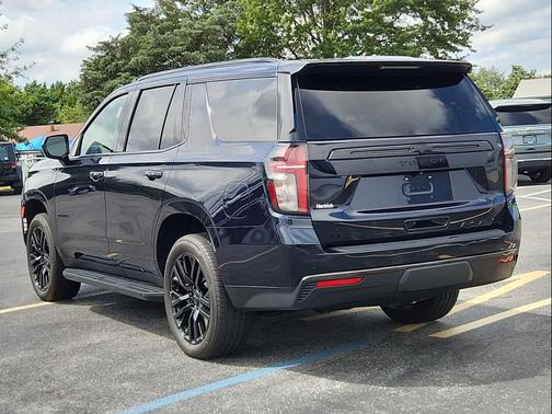 2023 Chevrolet Tahoe 4WD RST