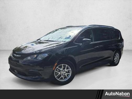 2021 Chrysler Voyager LXI