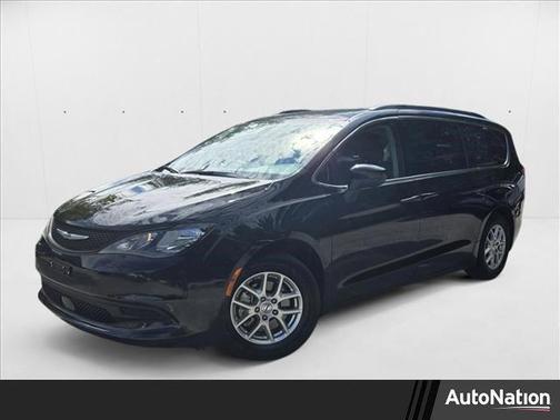 2021 Chrysler Voyager LXI