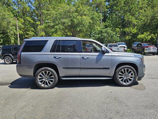 2020 Cadillac Escalade Luxury