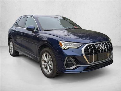 2023 Audi Q3 Premium 45 TFSI S line quattro Tiptronic