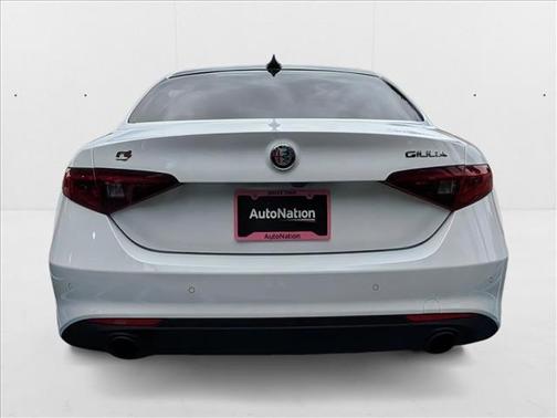 2022 Alfa Romeo Giulia Ti