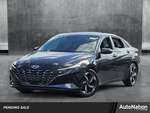 2022 Hyundai ELANTRA SEL