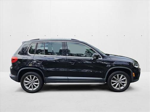 2017 Volkswagen Tiguan 2.0T Wolfsburg Edition
