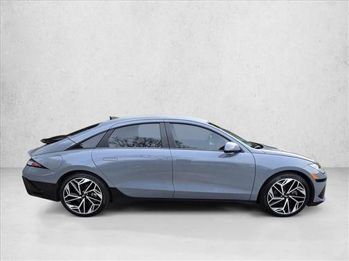 2023 Hyundai IONIQ 6 SEL