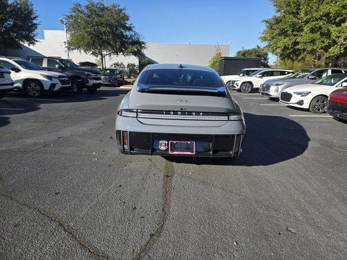 2023 Hyundai IONIQ 6 SEL