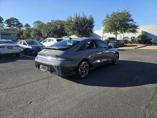 2023 Hyundai IONIQ 6 SEL