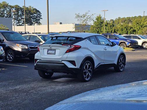 2021 Toyota C-HR XLE