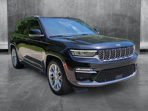 2023 Jeep Grand Cherokee Summit