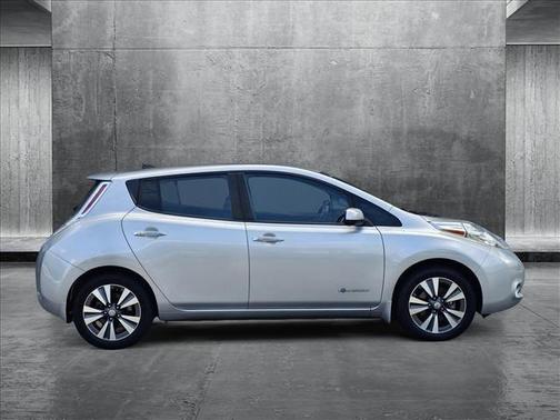 2015 Nissan Leaf SV