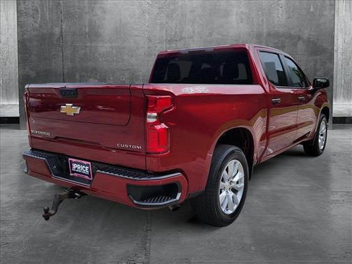 2022 Chevrolet Silverado 1500 Custom