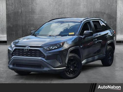 2020 Toyota RAV4 LE