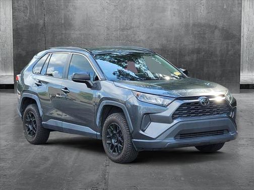 2020 Toyota RAV4 LE