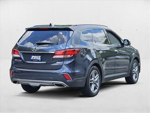2017 Hyundai SANTA FE SE Ultimate