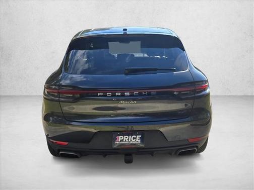 2021 Porsche Macan AWD