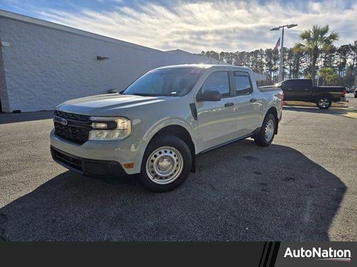 2024 Ford Maverick XL