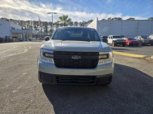 2024 Ford Maverick XL