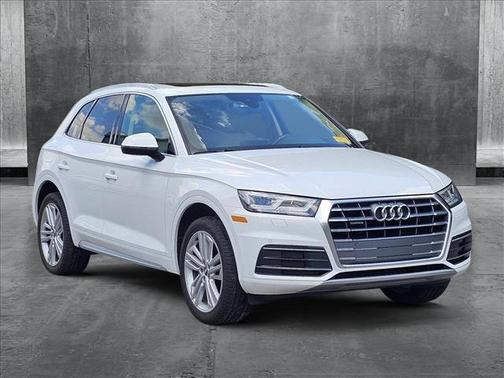 2018 Audi Q5 2.0T Premium Plus