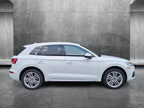 2018 Audi Q5 2.0T Premium Plus