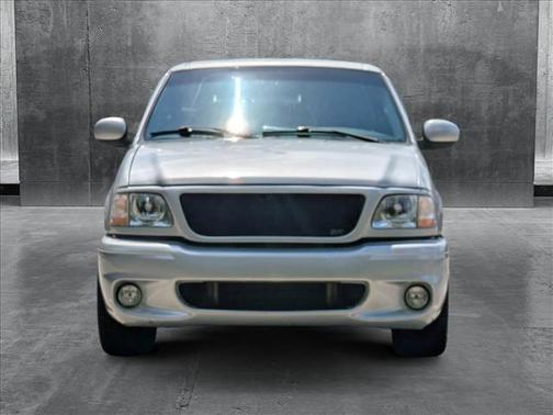 2001 Ford F-150 SVT Lightning Flareside