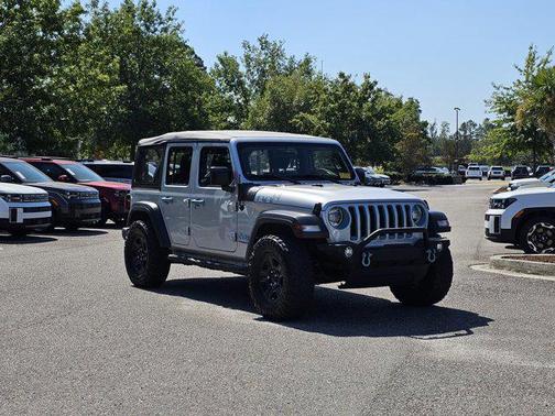 2022 Jeep Wrangler Unlimited Sport