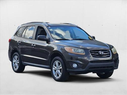 2011 Hyundai SANTA FE SE