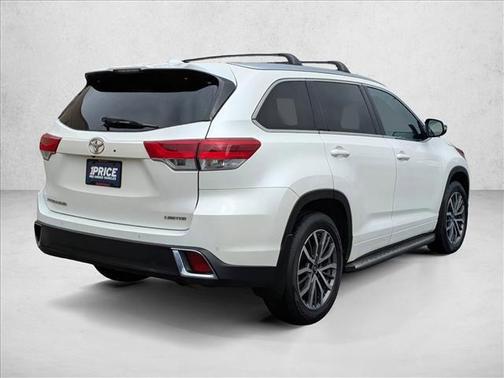2017 Toyota Highlander Limited