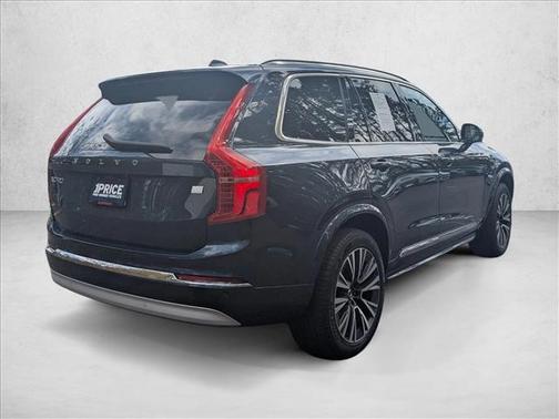 2022 Volvo XC90 Recharge Plug-In Hybrid T8 Inscription Expression 6 Passenger