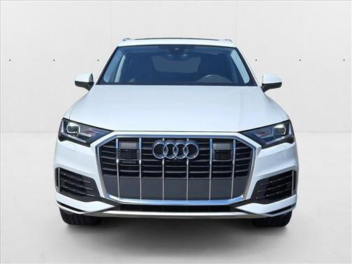 2023 Audi Q7 55 Premium Plus