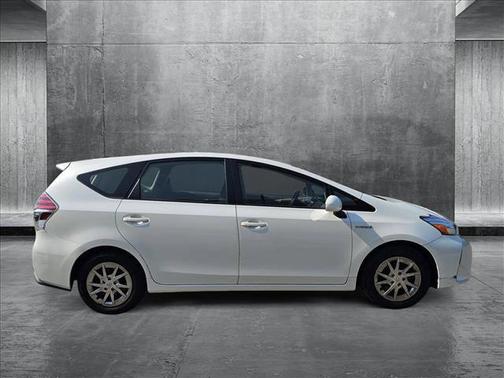 2015 Toyota Prius v Three