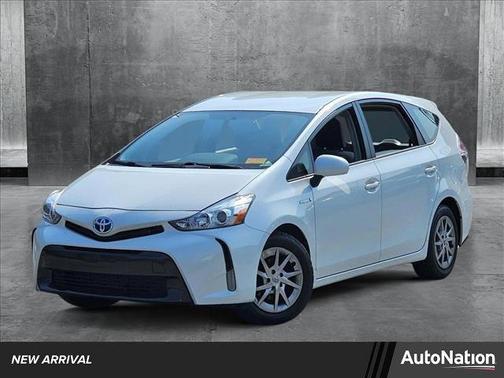 2015 Toyota Prius v Three