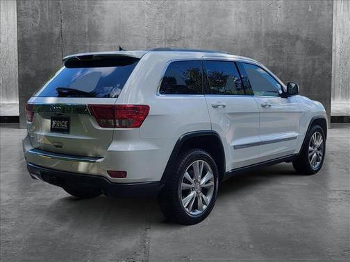 2013 Jeep Grand Cherokee Laredo