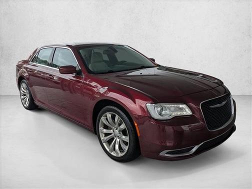 2017 Chrysler 300 Limited