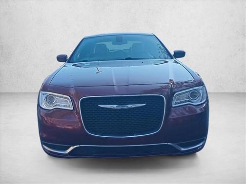 2017 Chrysler 300 Limited