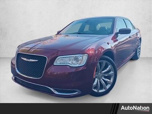 2017 Chrysler 300 Limited